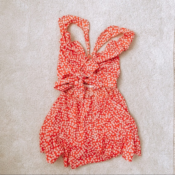 Red romper ⚡️⚡️ - Picture 2 of 3